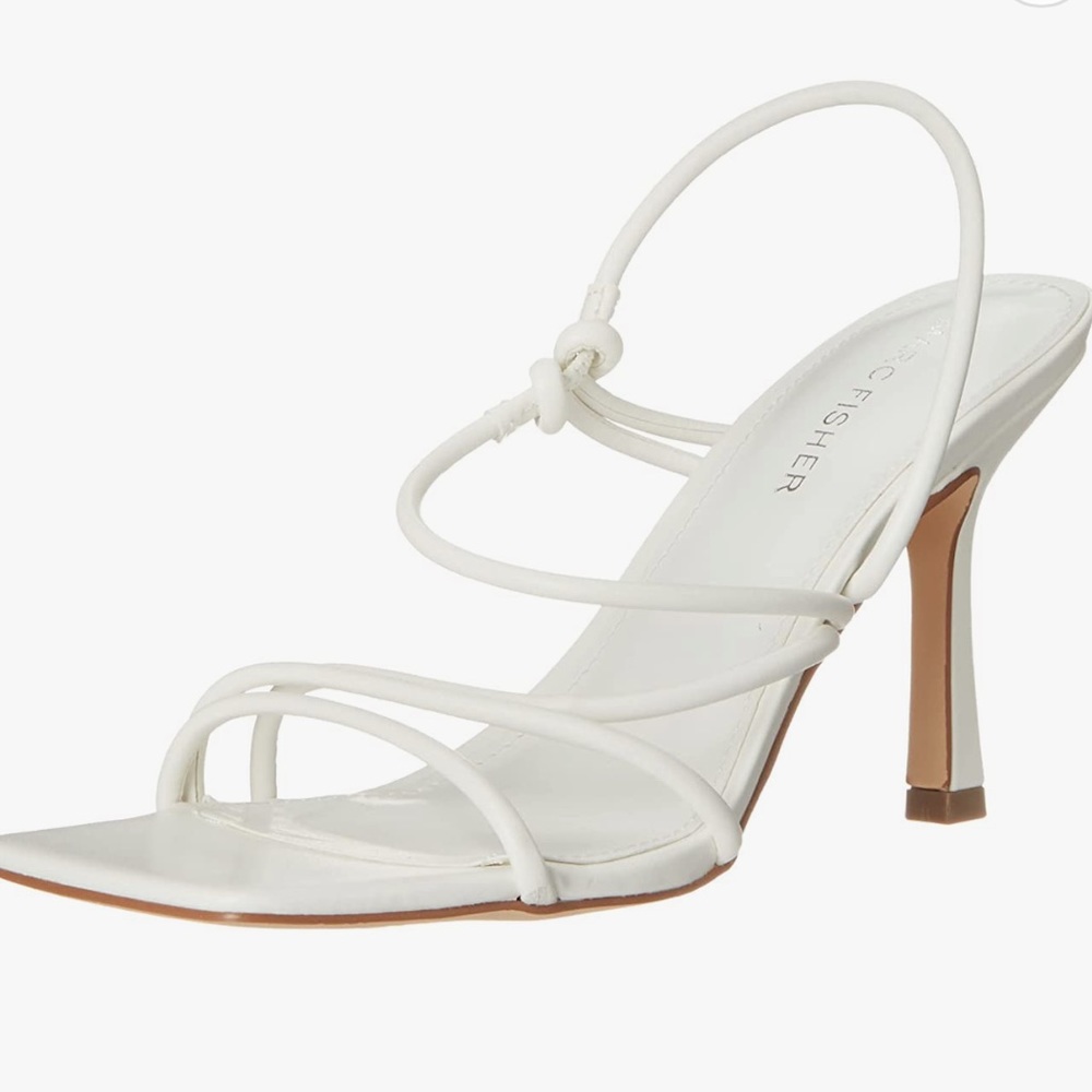 NWT Marc Fisher Womens White Dareta Shoe SIZE 9.5M